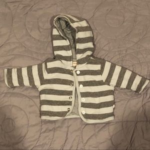 Burt’s Bees Newborn Hoodie